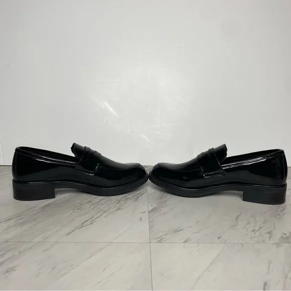Steve Madden Lorenn Black Patent Loafer 9 1/2 M