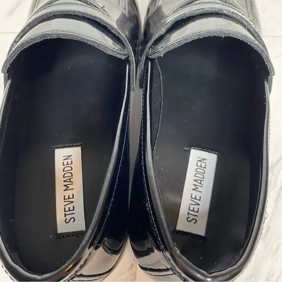 Steve Madden Lorenn Black Patent Loafer 9 1/2 M