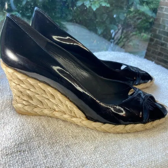 Stuart Weitzman Black patent leather Peep Toe Wedge Espadrilles, Size 8.5