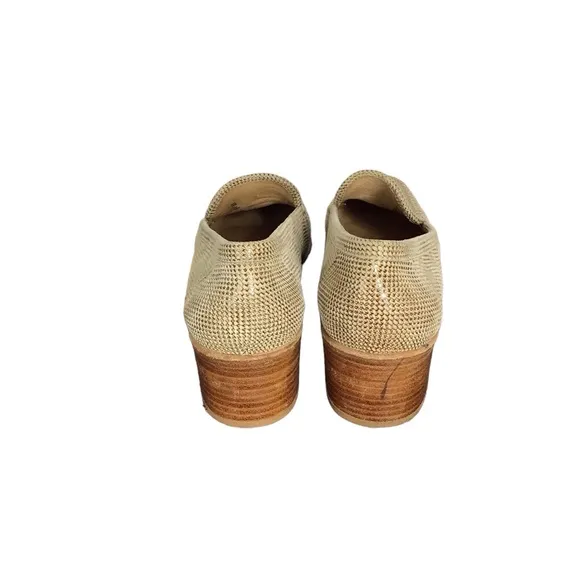Stuart Weitzman Brown &amp; Sand Leather Loafers Size 9