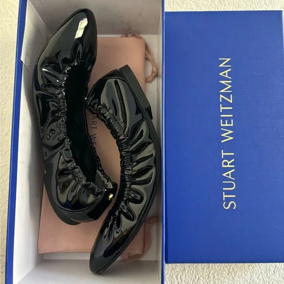 Stuart Weitzman Gabby scrunched patent leather ballet flats NWT