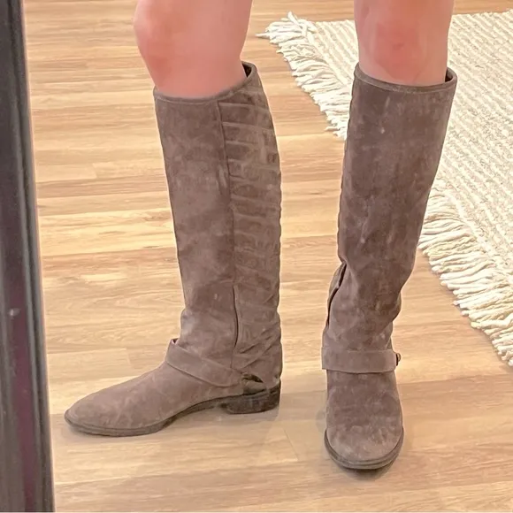 Stuart Weitzman Raceway 53497 Suede Quilted Shaft Riding Boots in Brown size 10