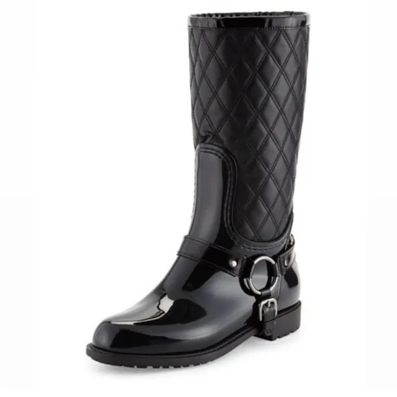 Stuart Weitzman Stirrup Quilted Rain Boots