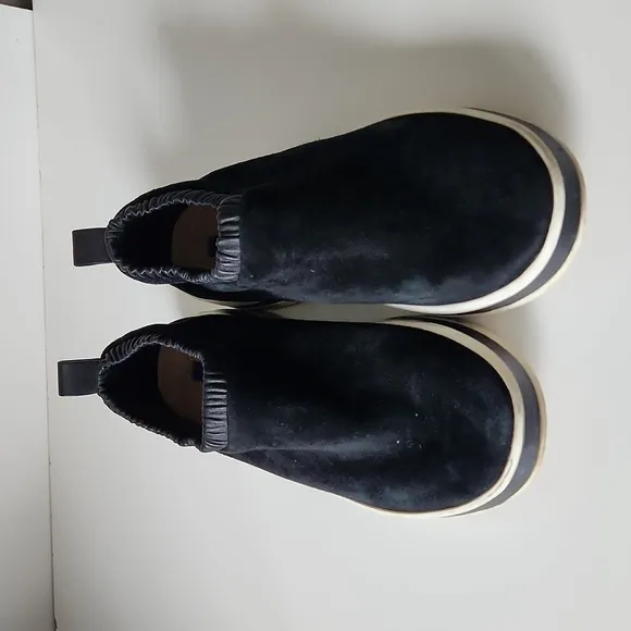 STUART WEITZMAN | SW-612 Sneakers black suede Sz 9