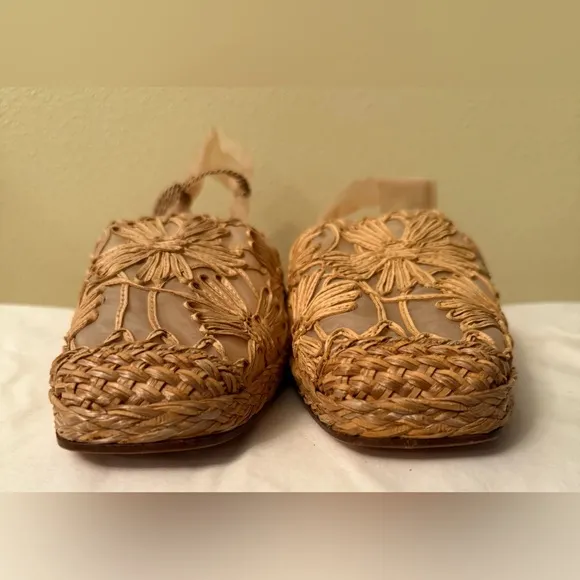 Stuart Weitzman Tan Floral Rufia, Organza Mesh Espadrilles, NWOB, Size 7-1/2