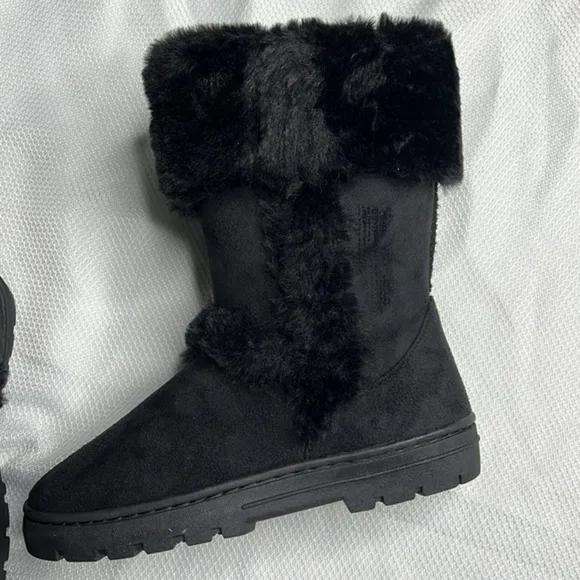 Style &amp; Co woman’s Cold weather boots -style Witty F in Black size 7