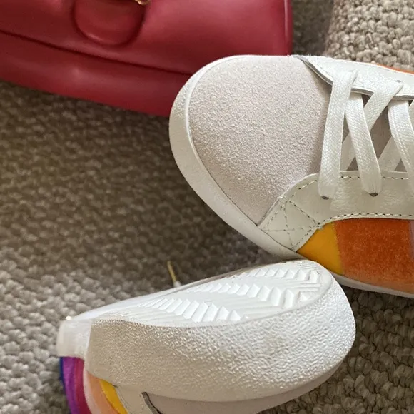 Summer statement in a bright snazzy sneakers by Kurt Geiger!