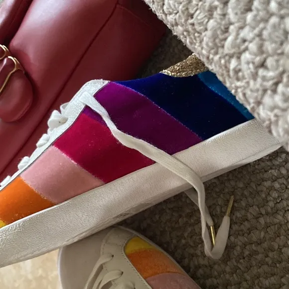 Summer statement in a bright snazzy sneakers by Kurt Geiger!