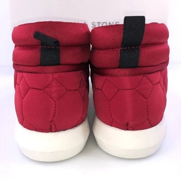 Sun Stone Fin Quilted Lace-Up Puffer Mens Boots, Size 7M