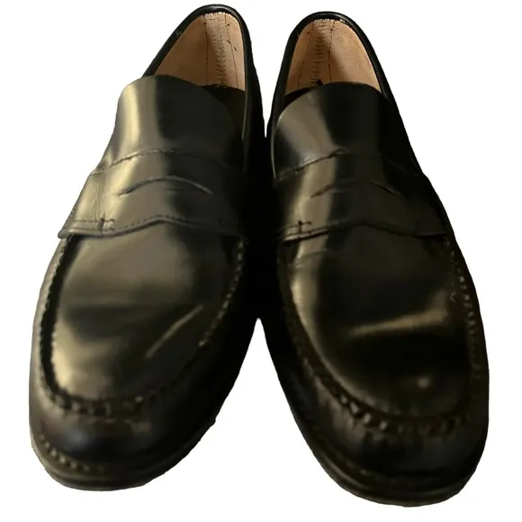 The Bristol Shoe Black Leather Penny Loafers Size 9.5 Women’s Narrow