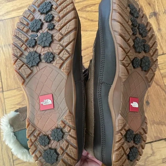The North Face Green and Tan Winter Boots with Faux Fur Lining
