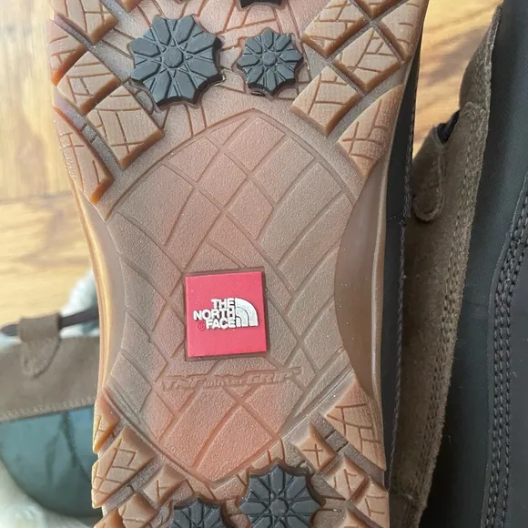 The North Face Green and Tan Winter Boots with Faux Fur Lining