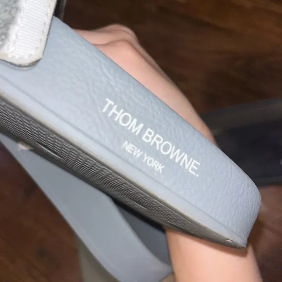 THOM BROWNE TERRY CLOTH POOL SLIDES