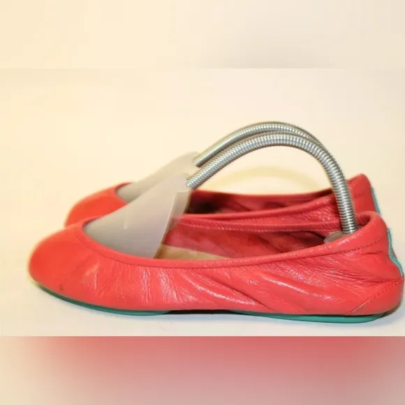 Tieks Coral Red Leather The Ballet Flat Chic Comfort Travel Shoes 9 EUC 👀