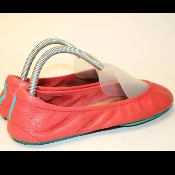 Tieks Coral Red Leather The Ballet Flat Chic Comfort Travel Shoes 9 EUC 👀