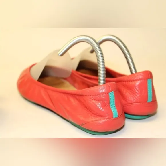 Tieks Coral Red Leather The Ballet Flat Chic Comfort Travel Shoes 9 EUC 👀