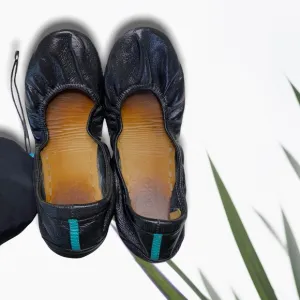 🖤Tieks in BLACK size 7 women's travel flats all-leather rubber soles teal
