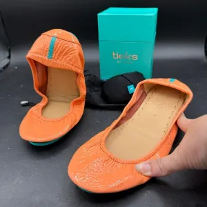 TIEKS Sz 8 Coral Orange w/ Box Ballet Flats Travel Party Storage Bags