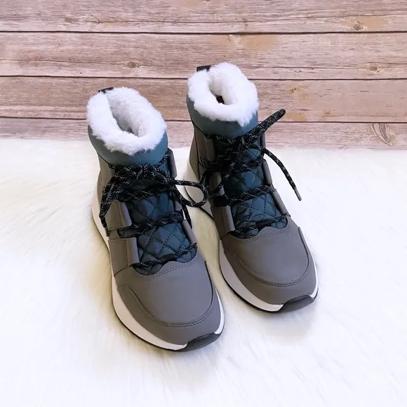 Timberland Women’s Boroughs Project Grey Waterproof Winter Pull On Boots