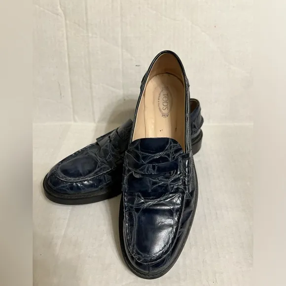 Tod’s Navy Blue Croc Embossed Loafers