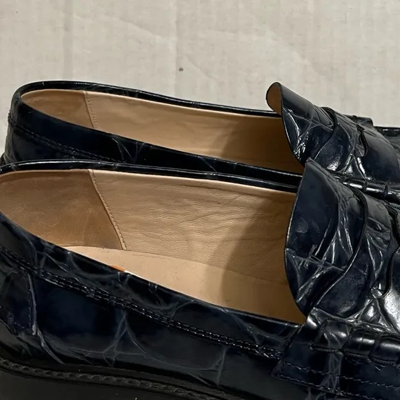 Tod’s Navy Blue Croc Embossed Loafers