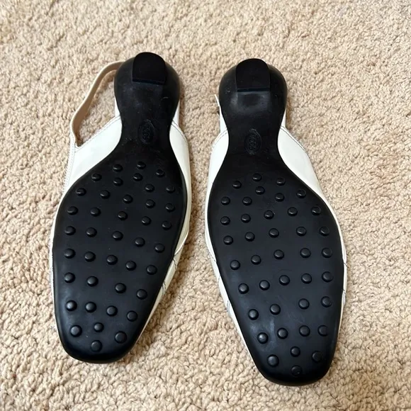 Tod's SZ 10, made in Italy smooth white flats with back ankle strap.
