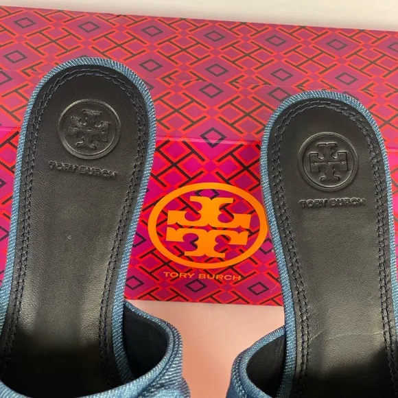 TORY BURCH Annabelle Bow Slide Denim Chamb…