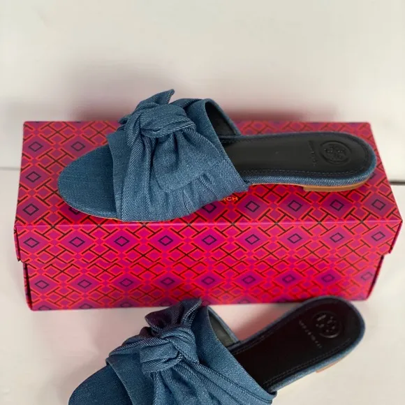 TORY BURCH Annabelle Bow Slide Denim Chamb…
