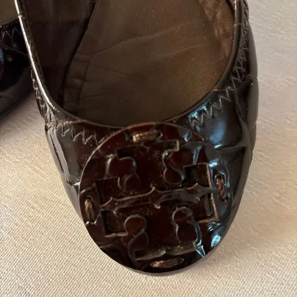 Tory Burch Brown Crocodile Patent Leather Reva Ballet Flats Sz 5M