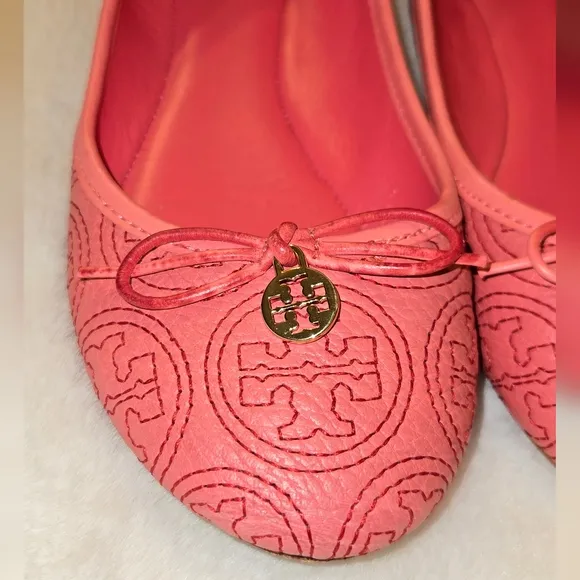 Tory Burch Coral Rose Petal Chelsea Stitched Logo Ballerina Flats Size 8.5M