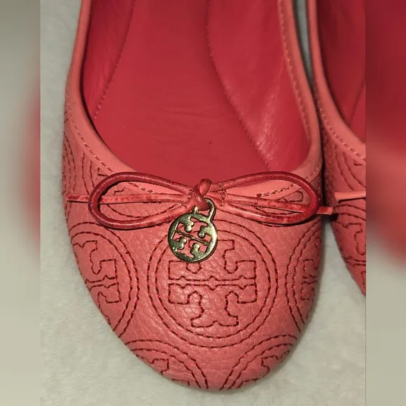 Tory Burch Coral Rose Petal Chelsea Stitched Logo Ballerina Flats Size 8.5M