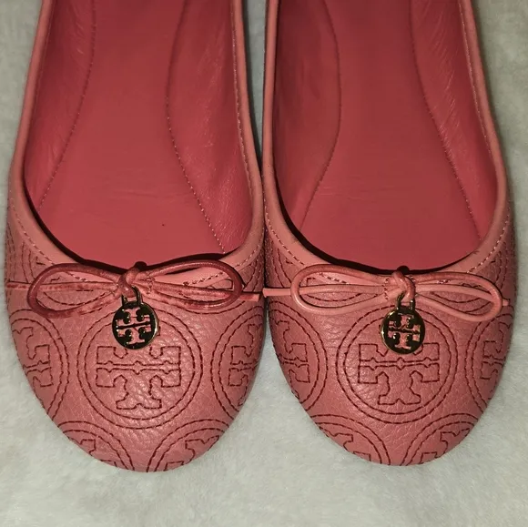 Tory Burch Coral Rose Petal Chelsea Stitched Logo Ballerina Flats Size 8.5M