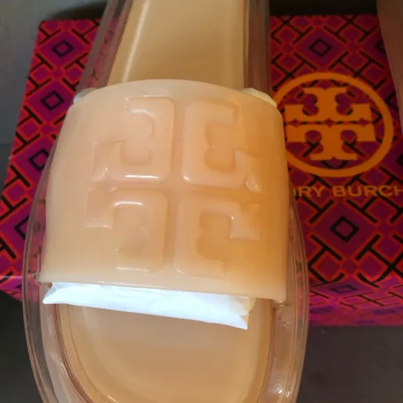 Tory Burch Logo-Embossed Bubble Jelly Slides