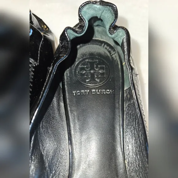 Tory Burch Minnie Ballet Flat Patent Black Leather Shoes Logo Size 8M