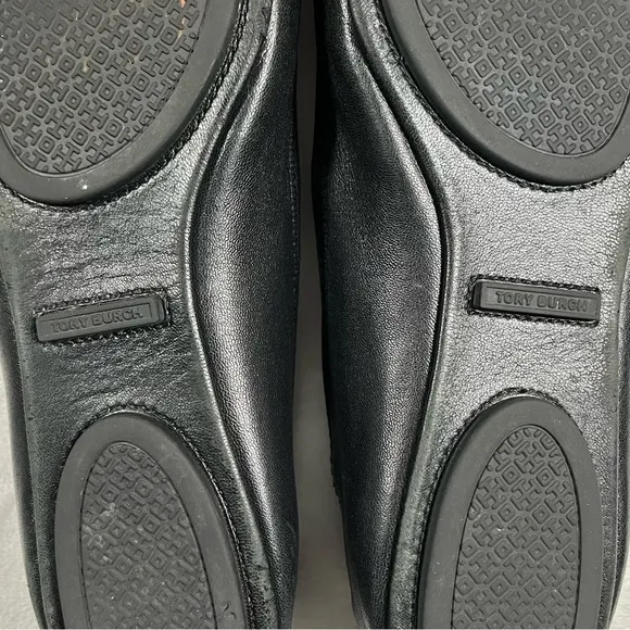 TORY BURCH Minnie Ballet Flats Black Leather Slip On Gold Medallion Logo Shoes 8