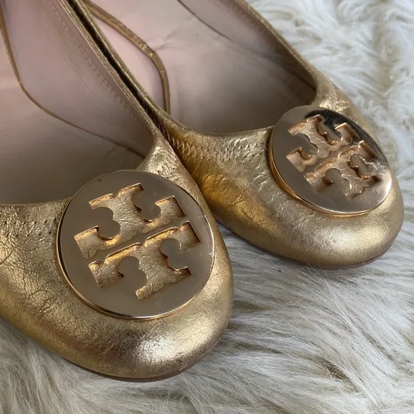 Tory Burch MINNIE TRAVEL BALLET Gold Flats sz 8M- Preowned