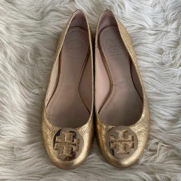 Tory Burch MINNIE TRAVEL BALLET Gold Flats sz 8M- Preowned
