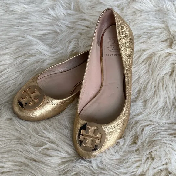 Tory Burch MINNIE TRAVEL BALLET Gold Flats sz 8M- Preowned