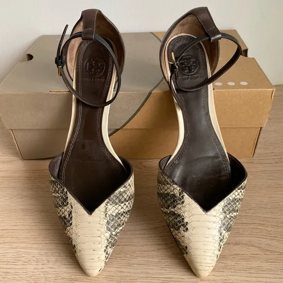 Tory Burch V-Cut Ankle Strap Python Flats Women Shoes - SZ 8