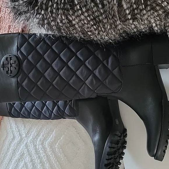 Tory Burch | Womens rowan quilted black riding boots LIKE NEW
