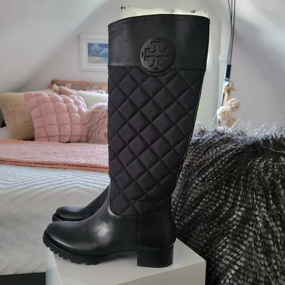 Tory Burch | Womens rowan quilted black riding boots LIKE NEW