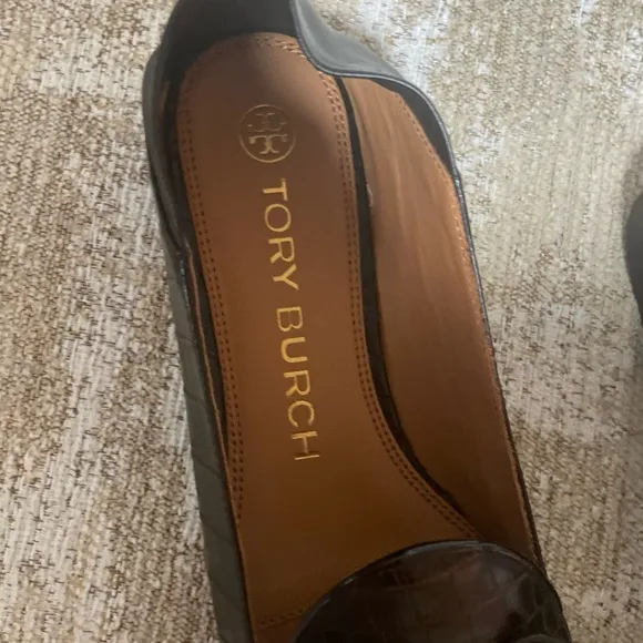 Tory Burch Women's Tory Charm Loafers - Cocoa/Perfect Black