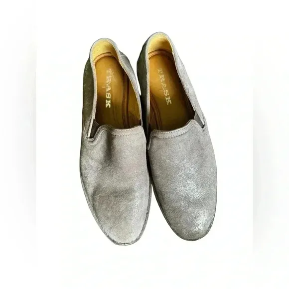 Trask Womens 6.5 Ali Gray Tan Sueded Leather Loafers Metallic Vibram Sole