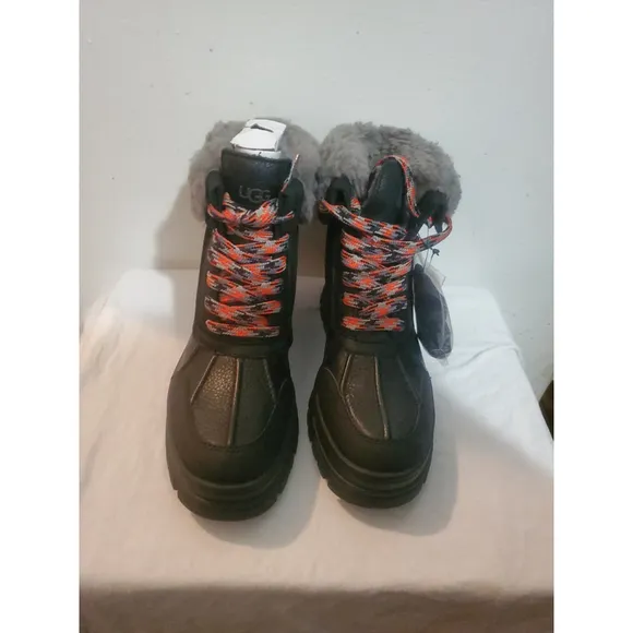 UGG ASHTON ADDIE BLACK LEATHER WATERPROOF WINTER WOMEN'S BOOTS SIZE US 7