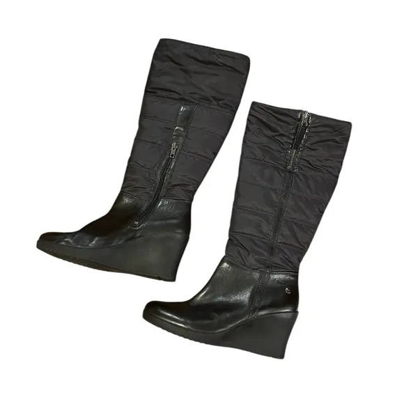 UGG Australia Black Leather Leona Quilted Puff Fold Over Wedge Boots Size 10