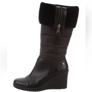 UGG Australia Black Leather Leona Quilted Puff Fold Over Wedge Boots Size 10