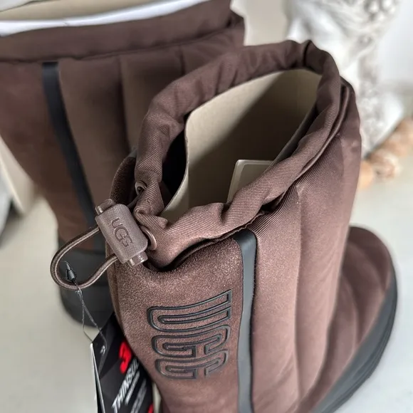 UGG Australia Classic Klamath Short Boots - Waterproof Sz 8