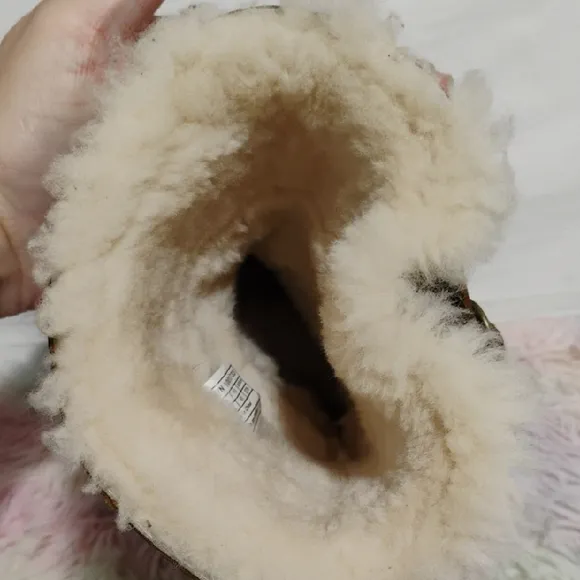 UGG Australia Noira Brown Winter Boots W Sheepskin Lining Sz.10 Worn Once #47