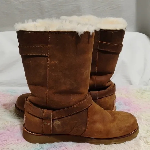 UGG Australia Noira Brown Winter Boots W Sheepskin Lining Sz.10 Worn Once #47