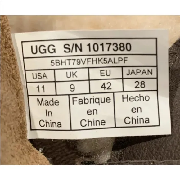 UGG AZARIA WOMEN ANKLE BOOTS WATERPROOF CHESTNUT Sz 11 NWB.